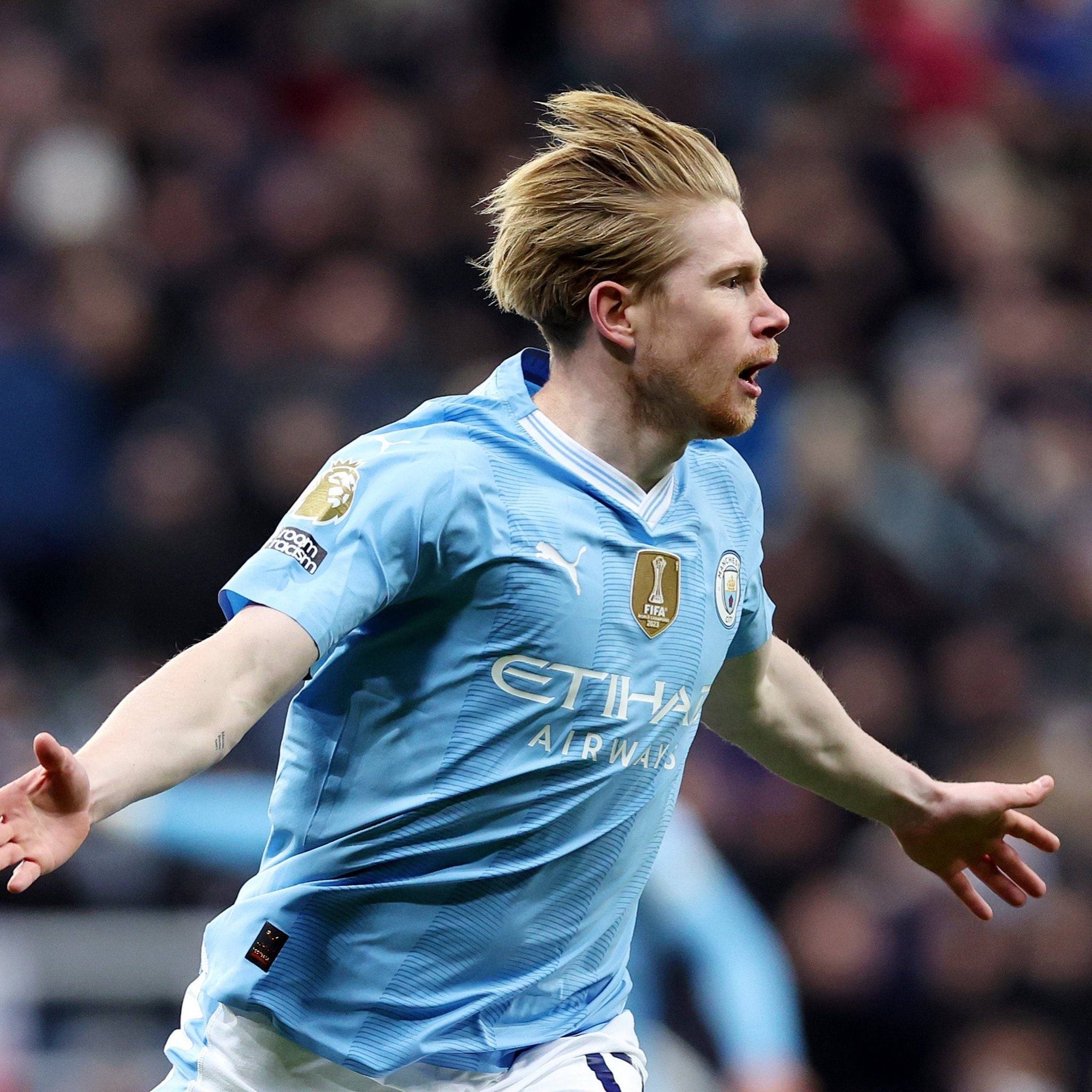 5-1到5-4！12.1亿豪门面对提款机惊险19连胜 神锋英超100球破纪录